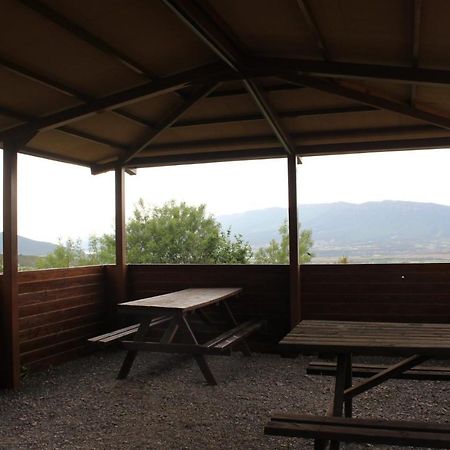 Albergue Restaurante De Artieda Kültér fotó