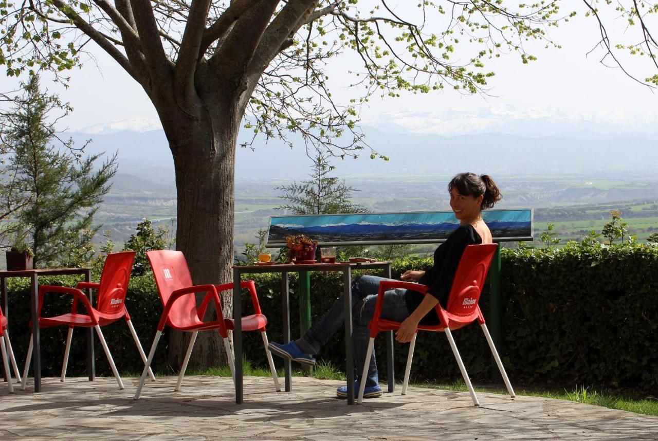 Albergue Restaurante De Artieda Kültér fotó