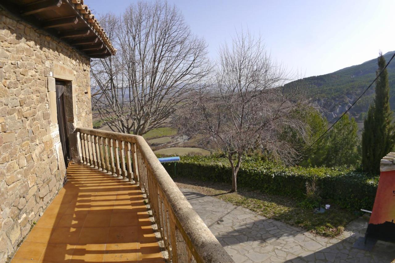 Albergue Restaurante De Artieda Kültér fotó